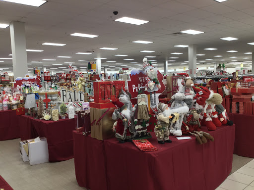 Clothing Store «Burlington Coat Factory», reviews and photos, 10101 Brook Rd, Glen Allen, VA 23059, USA