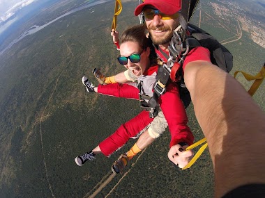 Skydive Tandem Company - Victoria Falls