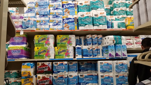 Discount Store «Big Lots», reviews and photos, 4628 W Diversey Ave, Chicago, IL 60639, USA