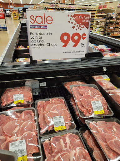 Supermarket «Giant Eagle Supermarket», reviews and photos, 2650 Constitution Blvd, Beaver Falls, PA 15010, USA