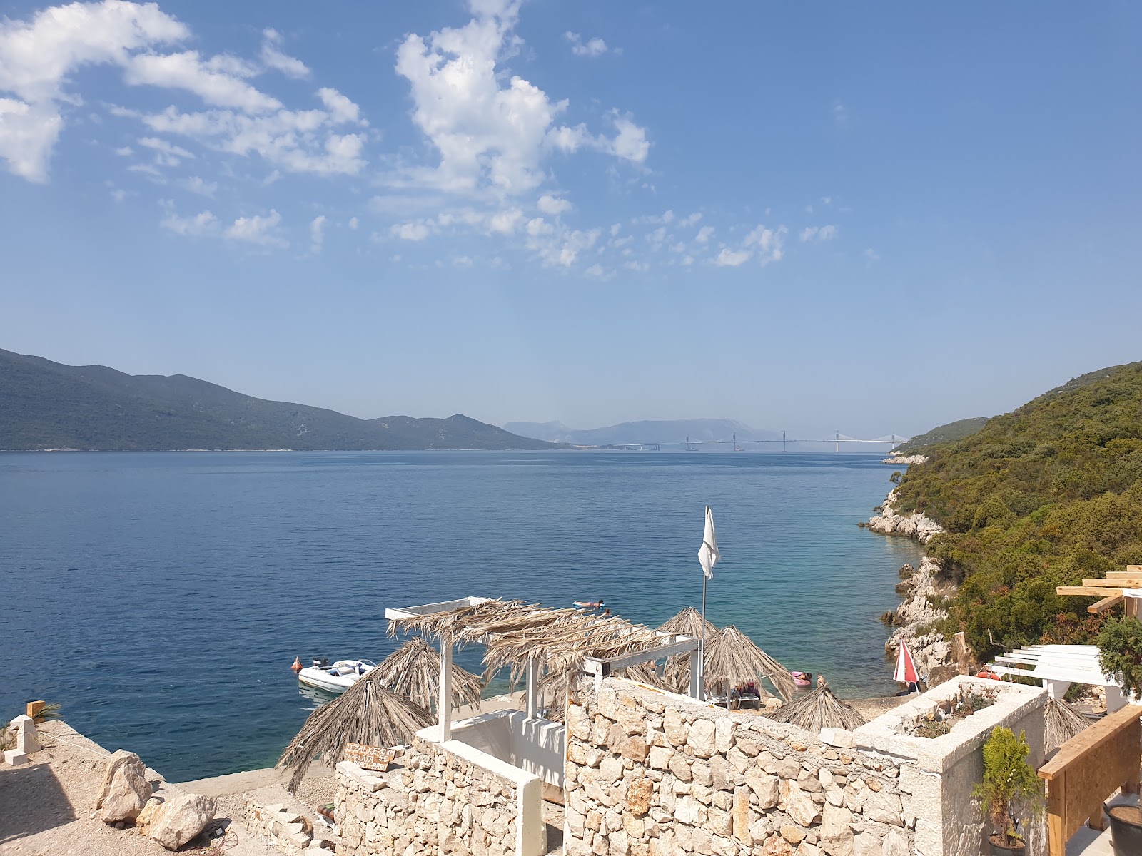 Photo de Feral Beach, Neum avec un rivage droit