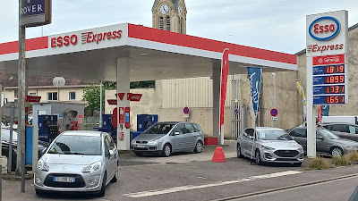 Esso Express à Neuves-Maisons