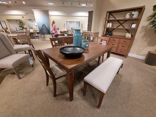 Furniture Store «Havertys Furniture», reviews and photos, 645 FL-436, Altamonte Springs, FL 32714, USA