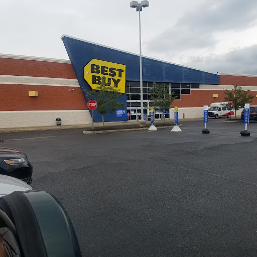 Electronics Store «Best Buy», reviews and photos, 2 International Dr, Danbury, CT 06810, USA