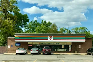 7-Eleven image