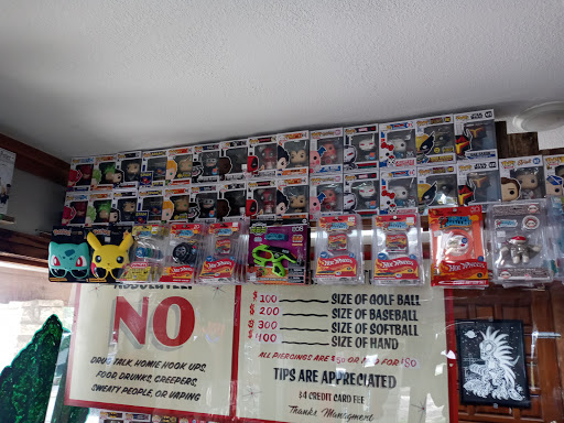 Tattoo Shop «One Love Tattoos», reviews and photos, 903 N Austin Ave, Georgetown, TX 78626, USA