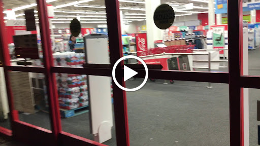Staples image