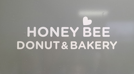 Donut Shop «Honey Bee Doughnuts & Bakery», reviews and photos, 3187 Denton Hwy, Haltom City, TX 76117, USA