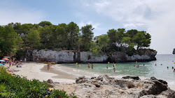 Photo de Plage de Cala en Turqueta et ses beaux paysages
