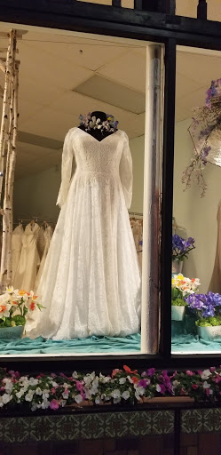 Bridal Shop «SPARKLE bridal couture», reviews and photos, 3200 Folsom Blvd, Sacramento, CA 95816, USA
