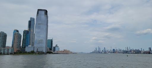 Investment Bank «Goldman Sachs & Co», reviews and photos