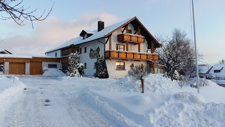 Photos des visiteurs Ferienwohnung Höhenbrunn 94568 Sankt Oswald-Riedlhütte