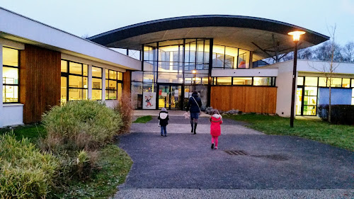 Centre aéré et de loisirs pour enfants Centre de Loisirs des 4 Arbres Élancourt