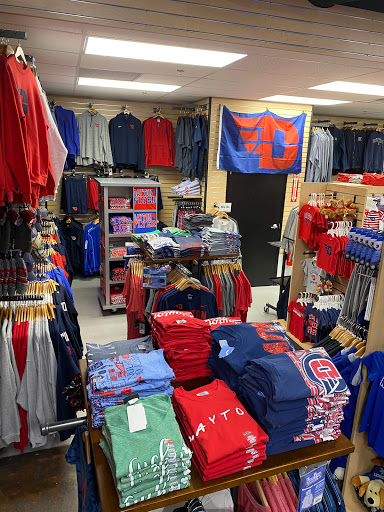 Sportswear Store «Rally House Rookwood», reviews and photos, 2705 Edmondson Rd, Cincinnati, OH 45209, USA
