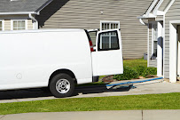 Farmington Hills Carpet Cleaning - Photo 3 - Car repair in , Detroit