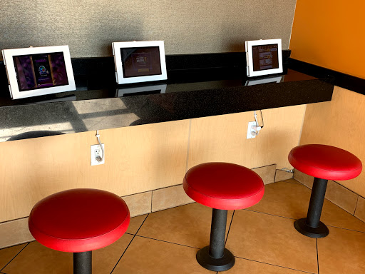 Asian Restaurant «Pick Up Stix Fresh Asian Flavors», reviews and photos, 3591 E Foothill Blvd, Pasadena, CA 91107, USA