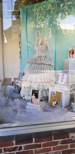 Used Book Store «The Corvallis Book Bin», reviews and photos, 215 SW 4th St, Corvallis, OR 97333, USA