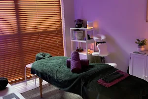 Leti - Massage Therapist image
