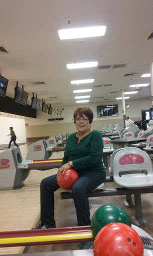 Bowling Alley «Lakeview Lanes», reviews and photos, 10502 W Thunderbird Blvd #21, Sun City, AZ 85351, USA