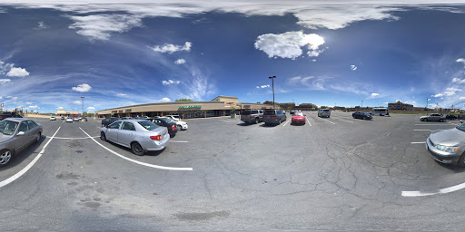 Dollar Store «Dollar Tree», reviews and photos, 4072 Lakeland Ave N, Robbinsdale, MN 55422, USA