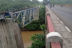 Jembatan Cisokan Ciranjang image
