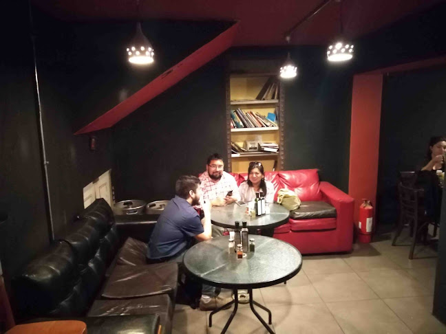 Darkolics Restobar - Restaurante