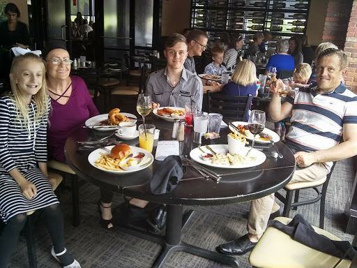 Shopping Mall «Burr Ridge Village Center», reviews and photos, 701 Burr Ridge Pkwy, Willowbrook, IL 60527, USA