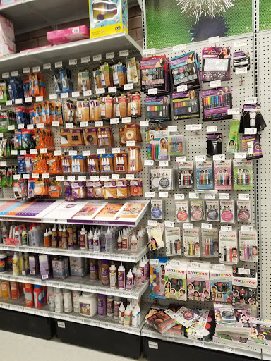 Craft Store «Michaels», reviews and photos, 34 Cambridge St #150, Burlington, MA 01803, USA