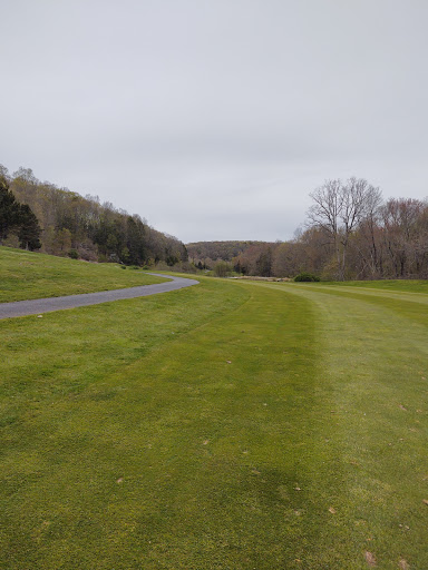 Golf Course «Quarry Ridge Golf Course, INC», reviews and photos, 9 Rose Hill Rd, Portland, CT 06480, USA