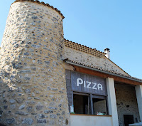 Photos du propriétaire du Pizzas à emporter Pizzeria la Tour à Réauville - n°1