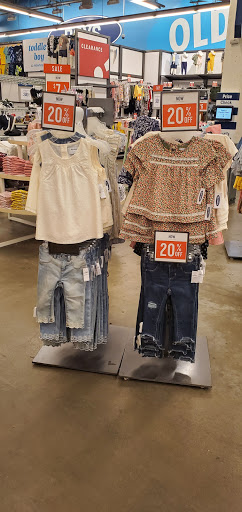 Clothing Store «Old Navy», reviews and photos, 3131 E Main St, Mohegan Lake, NY 10547, USA