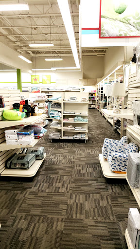 Clothing Store «Burlington Coat Factory», reviews and photos, 3333 N State Rd 7, Lauderdale Lakes, FL 33319, USA