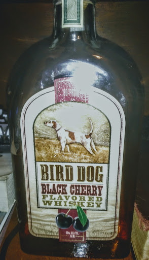 Liquor Store «Hardy Court Liquor & Wine», reviews and photos, 43 Hardy Court Shopping Ctr, Gulfport, MS 39507, USA