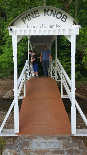 Performing Arts Theater «Pine Knob Theatre», reviews and photos, 2250 Pine Knob Rd, Caneyville, KY 42721, USA