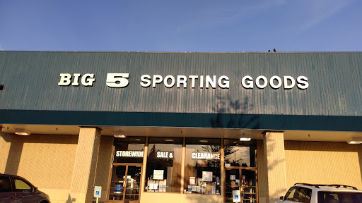 Sporting Goods Store «Big 5 Sporting Goods - Factoria», reviews and photos, 4055 Factoria Blvd SE, Bellevue, WA 98006, USA