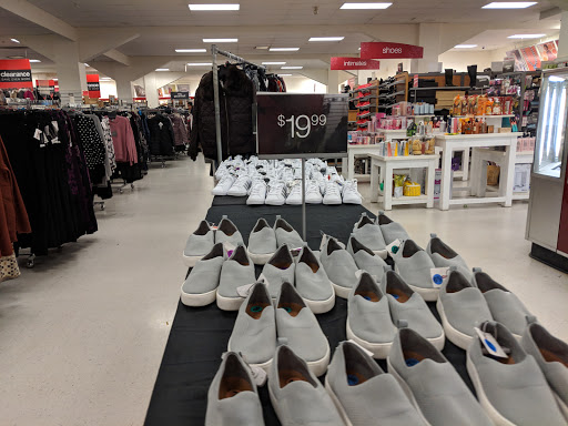 Department Store «T.J. Maxx», reviews and photos, 525 Harvard St, Brookline, MA 02446, USA