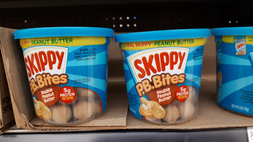 Shopping Mall «The Eureka Mall», reviews and photos, 800 W Harris St, Eureka, CA 95501, USA