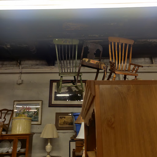 Thrift Store «Barn Auction House», reviews and photos, 440 W Chester Pike, Ridley Park, PA 19078, USA