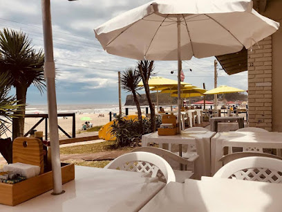 Restaurante Cantinho da Cal - R. do Redentor, 5 - Praia da Cal, Torres - RS, 95560-000, Brazil