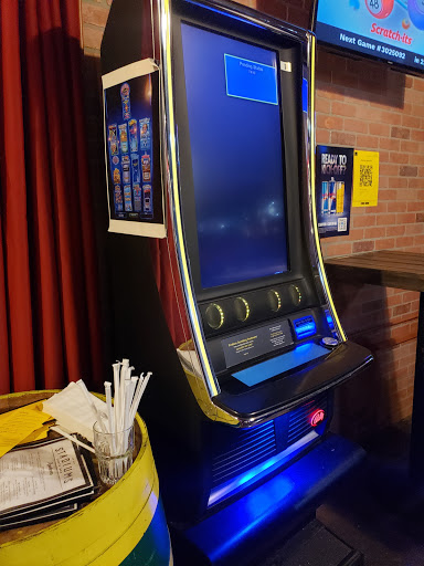 Sports Bar «Stadiums Sports Bar», reviews and photos, 16065 SE McLoughlin Blvd, Oak Grove, OR 97267, USA