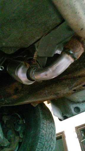 Auto Repair Shop «R & E Auto Repair & 911 auto Windshield», reviews and photos, 930 Rayford Rd, Spring, TX 77386, USA