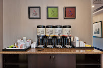 Hampton Inn and Suites Flint/Grand Blanc - Photo 6 - Car repair in Flint, MI, Flint