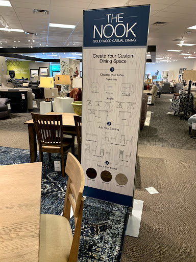 Furniture Store «La-Z-Boy Home Furnishings & Décor», reviews and photos, 5828 Dressler Rd NW, Canton, OH 44720, USA