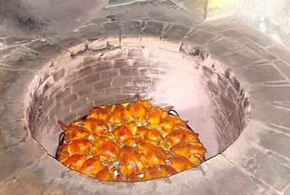 مطعم بازوكا