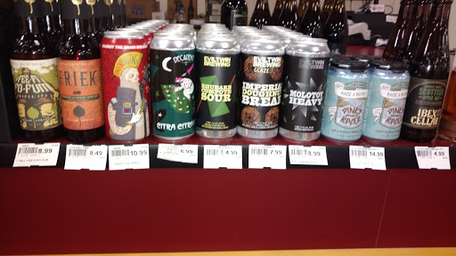 Liquor Store «Friar Tuck Beverage», reviews and photos, 792 Gravois Bluffs Blvd, Fenton, MO 63026, USA