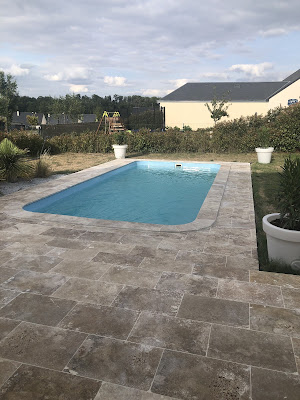 Dippool à Thézan-lès-Béziers