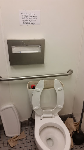 Clothing Store «Ross Dress for Less», reviews and photos, 2845 Cochran St, Simi Valley, CA 93065, USA