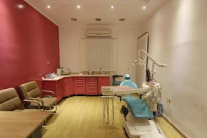 Pearl Dental & Beauty Center image