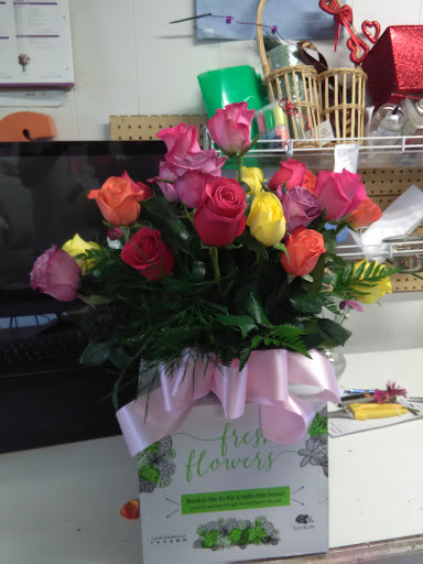 Florist «Buds & Bows Floral Design», reviews and photos, 1365 Cypress Ave, Melbourne, FL 32935, USA
