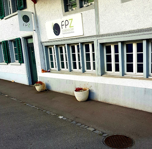 Rezensionen über Fusspflegezentrum Dübendorf in Zürich - Podologe